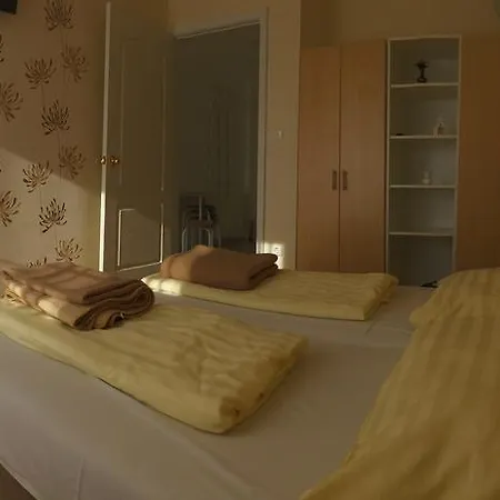 Szaloky Apartmanhaz Lejlighed