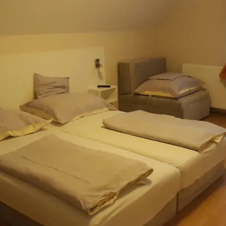 Apartment Szaloky Apartmanhaz