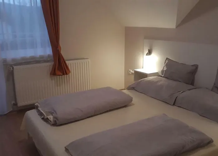 Apartment Szaloky Apartmanhaz *